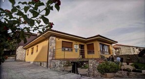 Entrada de la propiedad