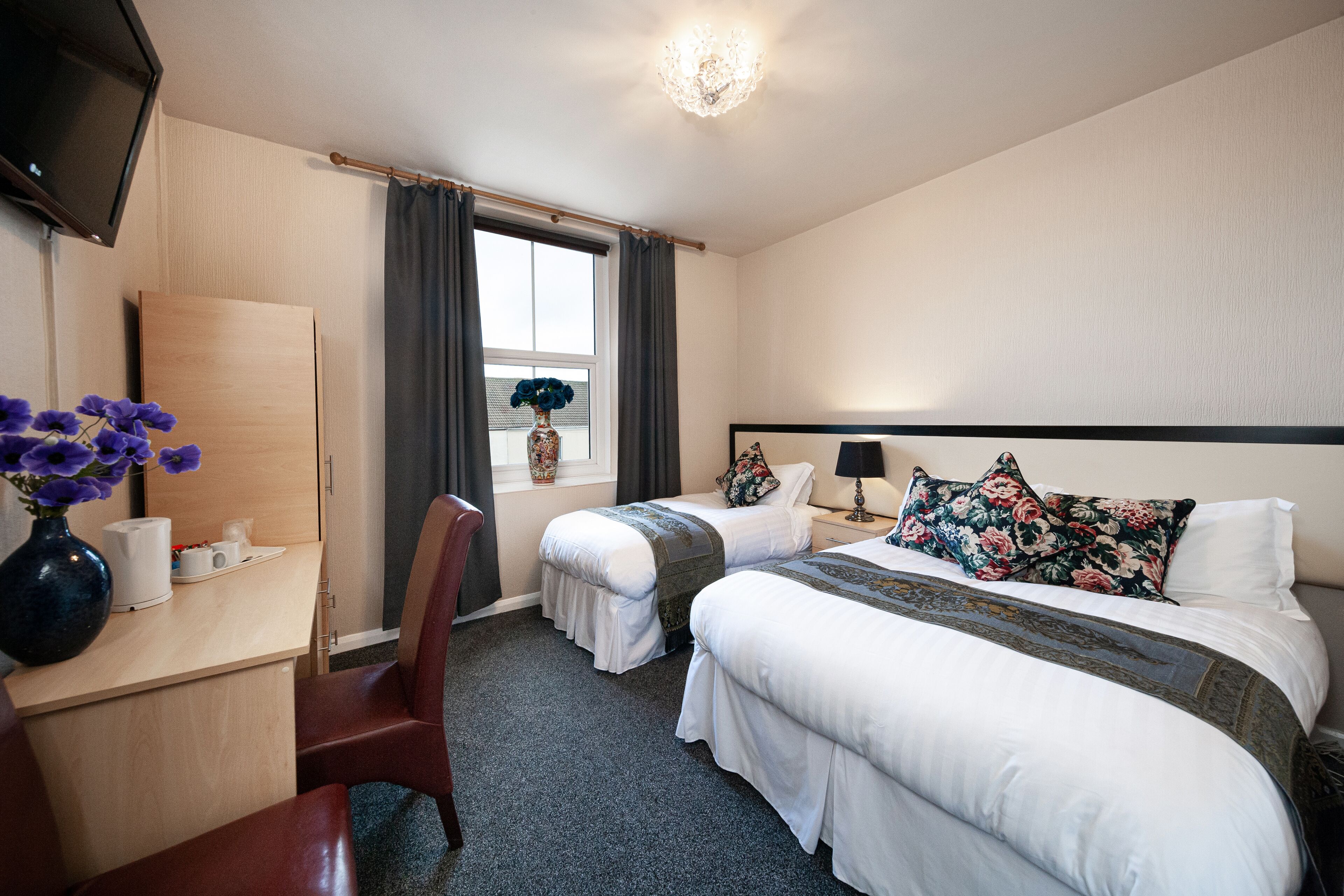 triple room, ensuite