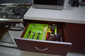 Basic Double Room Single Use, 3 Bedrooms | Private kitchen - Covitech Apartments (Nairobi)