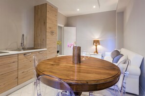 Apartment, Garden View | Living room | Netflix - Seafront in the City (Catania)