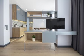 Flat-screen TV - ApartUA Kropyvnytskyi (Dobrovelychkivka)