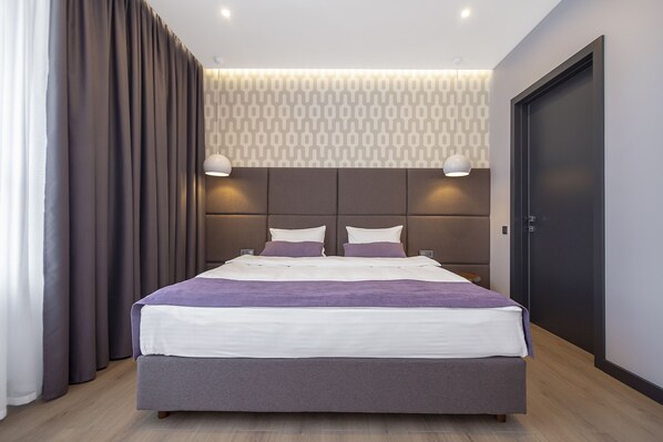 Family Apartment, 1 Bedroom | Premium bedding, minibar, in-room safe, desk - ApartUA Kropyvnytskyi (Dobrovelychkivka)