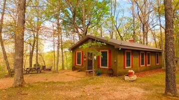 Casa de campo familiar | 3 habitaciones, decoración personalizada y muebles diferentes