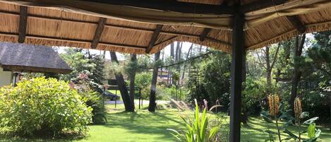 Familien-Stadtwohnung, 3 Schlafzimmer, eigenes Bad | Eigene Küche | Kühlschrank, Mikrowelle, Ofen, Herdplatte