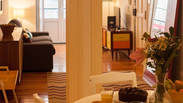 Interior - The Day Tripper at Chiado (Lisbon)