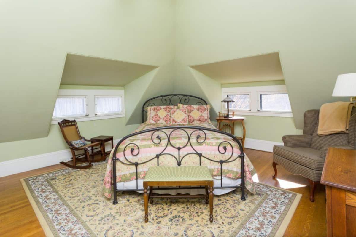 1 chambre, décoration personnalisée, ameublement personnalisé