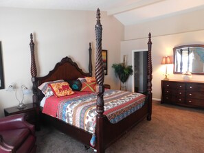 Pillow-top beds, individually decorated, individually furnished