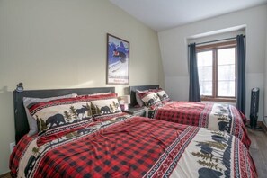 3 chambres, fer et planche à repasser, accès au Wi-Fi (inclus)
