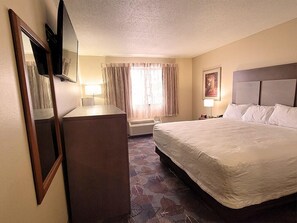 Room, 1 King Bed (Stardust) - Shooting Star Casino & Hotel (Mahnomen)