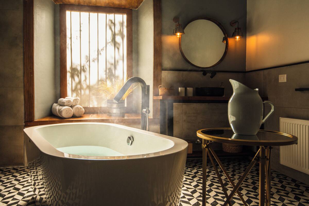 royal double room, 1 king bed, hot tub, garden view | bathroom | free toiletries, hair dryer, towels, soap