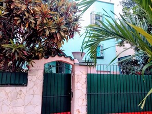 Façade de l’hébergement