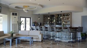 Bar (in der Unterkunft)