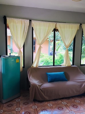 1-Bedroom Bungalow | Living area - KOANA Bungalows (Ko Pha-ngan)