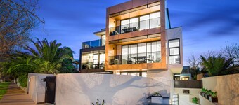 Manhattan Apartments - Caulfield North