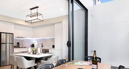 Manhattan Apartments - Caulfield North