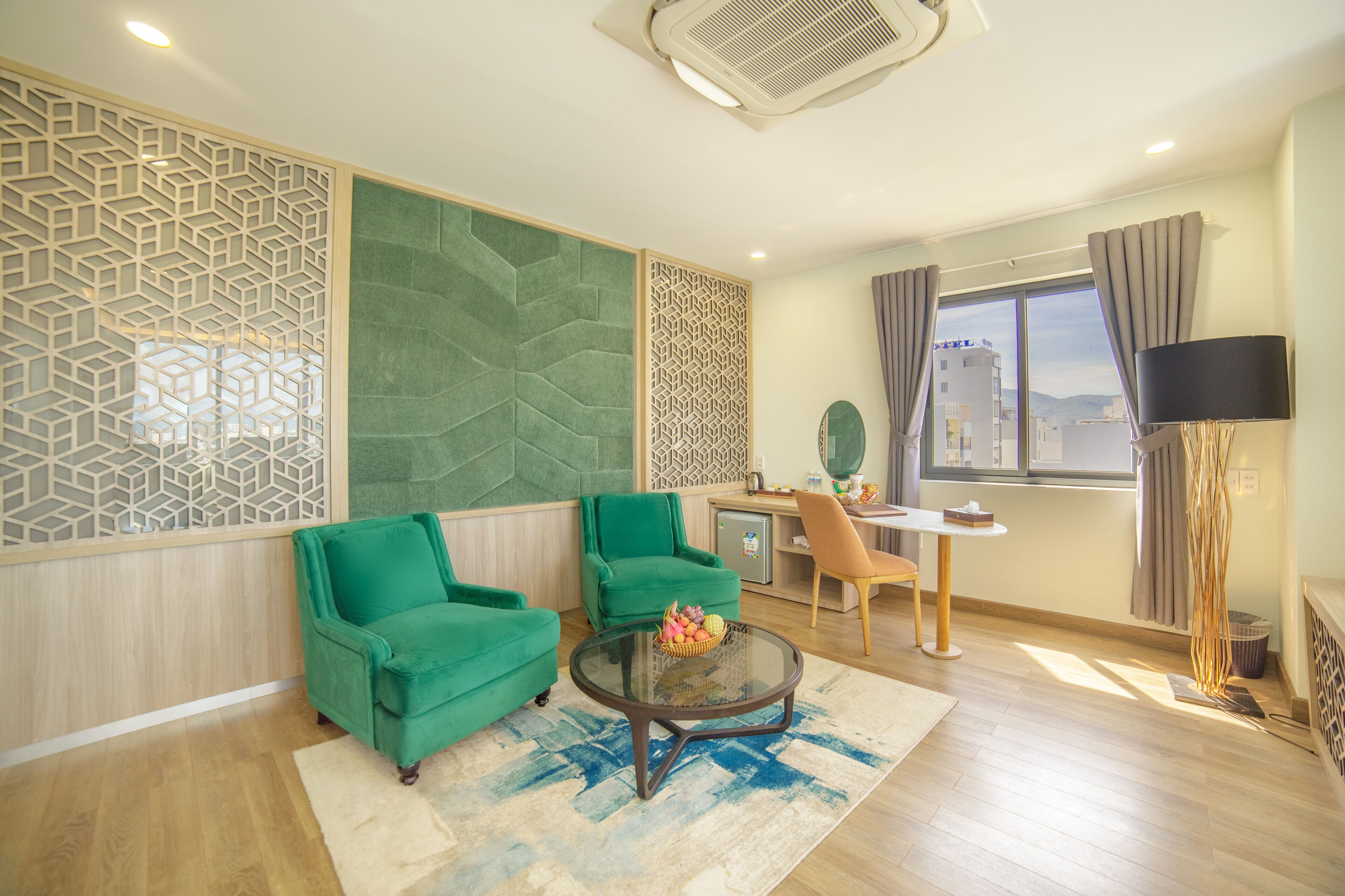 luxury room, 1 king bed, lake view | minibar, desk, blackout curtains, free wifi