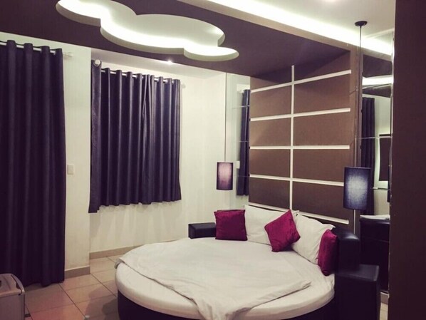 VIP Room | Free WiFi - Moc Lan 3 Hotel (Ho Chi Minh City)