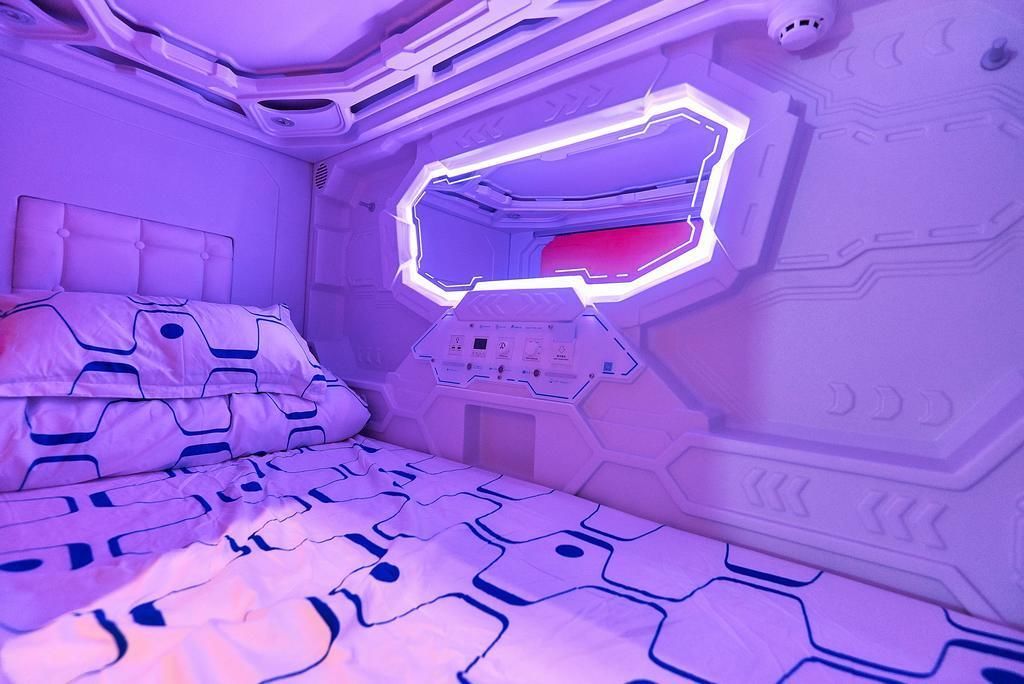 Iron/ironing board, free WiFi