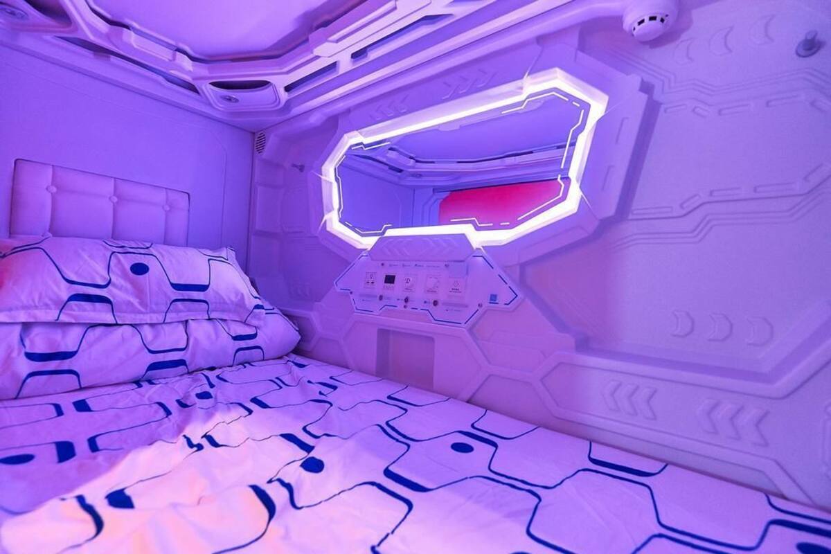 Iron/ironing board, free WiFi