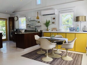 Dining - NEW!!  The “WATERSIDE” COTTAGE~With dockage (Bokeelia)