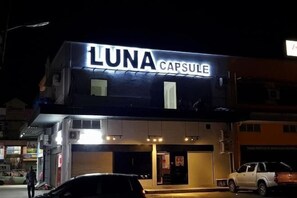 Exterior - Luna Capsule (Semporna)