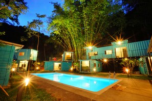Outdoor pool - Sarang by the brook (Kuala Kubu Bharu)
