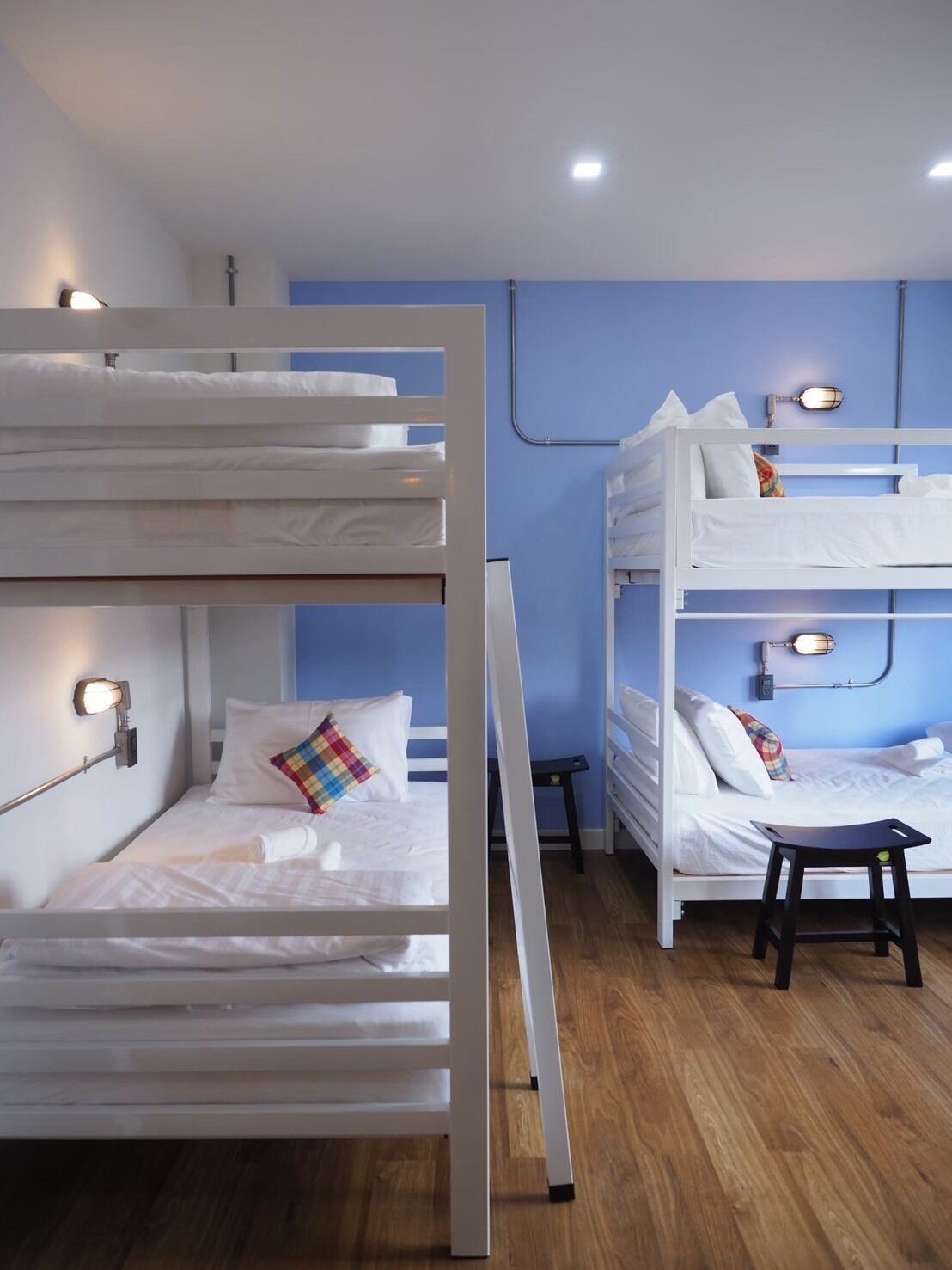 基础宿舍 | 遮光窗帘、免费 WiFi、床单