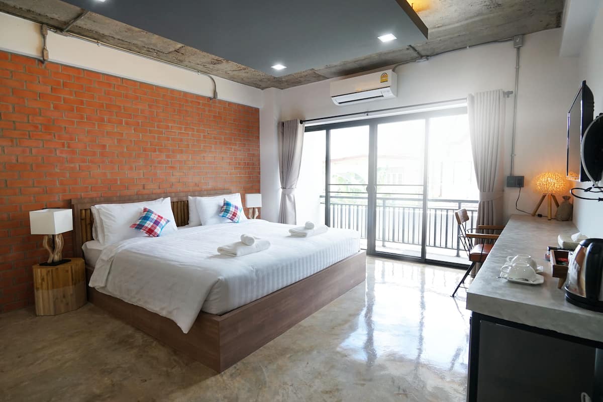 Standard Double Room | Blackout drapes, WiFi (free), bed sheets
