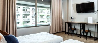 Full Moon' House - Hostel