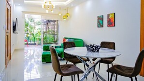 Exclusive-Apartment, 3 Schlafzimmer, Nichtraucher | Wohnbereich