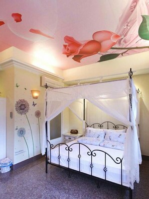 Comfort Double Room | Room amenity - Shuanghui Garden B&B (New Taipei City)
