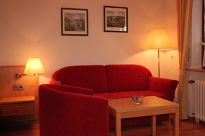 Apartment, Patio, Valley View (Todtnauberg) | Hypo-allergenic bedding, desk, blackout curtains, soundproofing - Pension Glöcklehof (Todtnau)