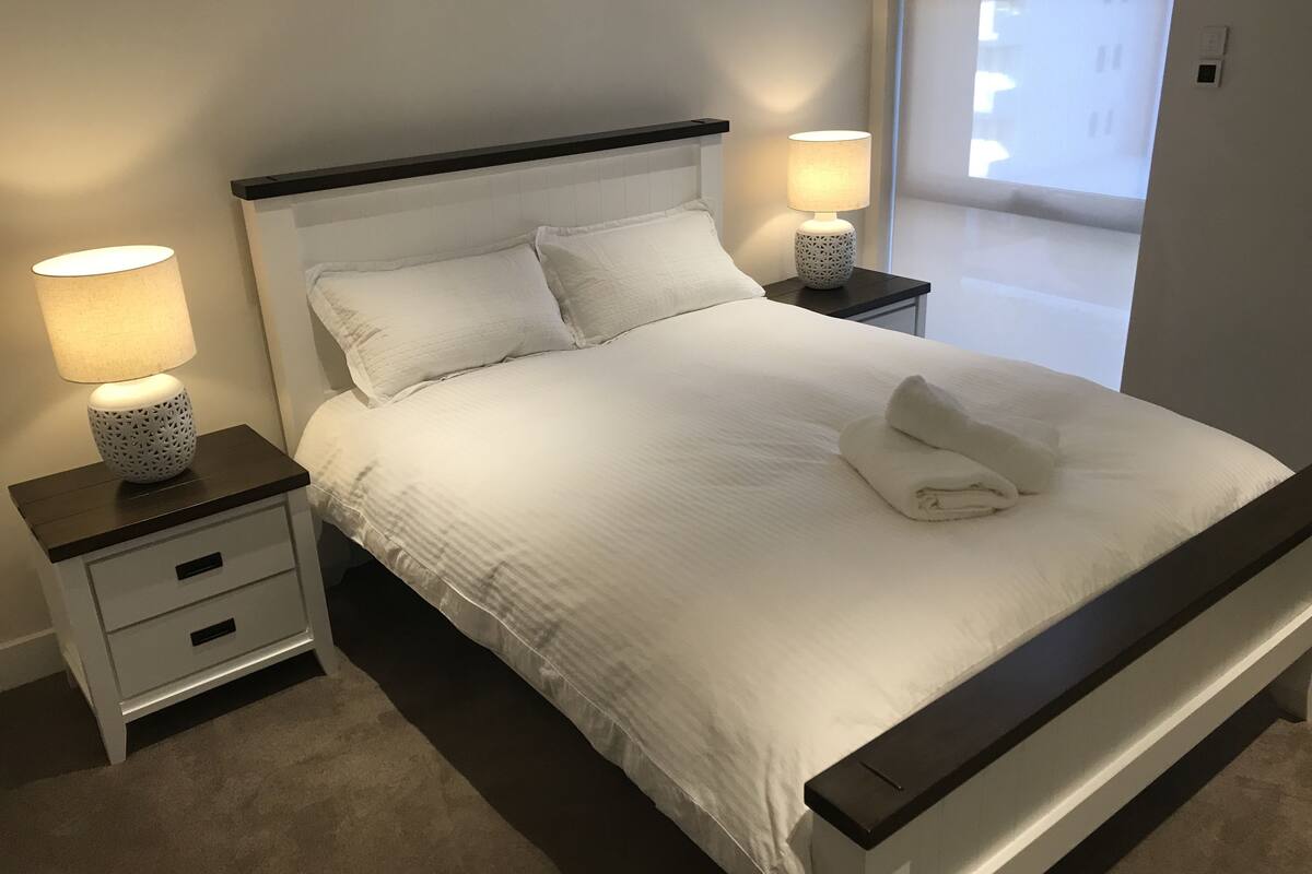 executive apartment, 2 bedrooms, partial ocean view | view from room