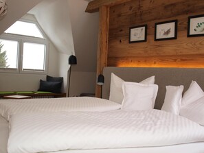 Hypo-allergenic bedding, desk, soundproofing, free WiFi - Hotel Restaurant Peterle (Feldberg)