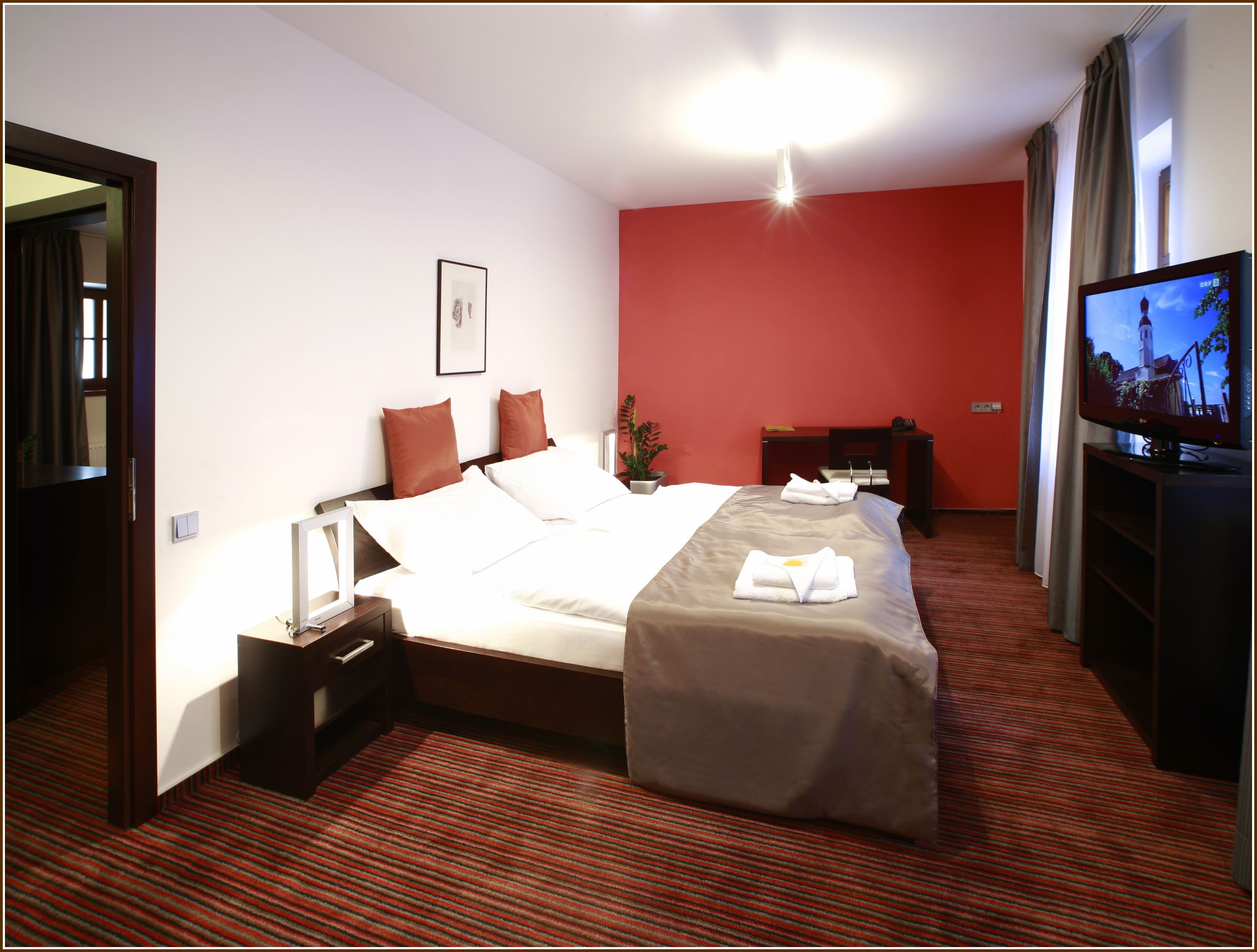 in-room safe, desk, blackout curtains, free wifi