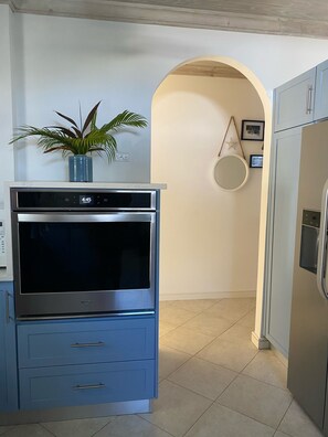 Interior - 101 Beacon Hill  directly opposite Mullins Beach with  private plunge pool (Speightstown)