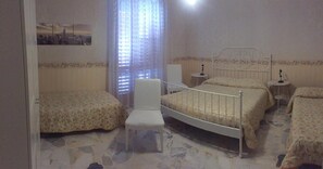 Minibar, free cots/infant beds, free WiFi, bed sheets - Il B&B Maison Graziella (Viagrande)