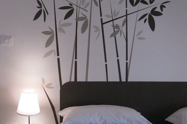 Double or Twin Room, Shared Bathroom | Desk, soundproofing, rollaway beds, free WiFi