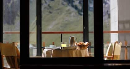 Hotel Edelweiss Candanchu