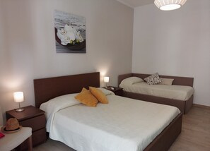 1 Schlafzimmer, Bügeleisen/Bügelbrett, kostenloses WLAN, Bettwäsche