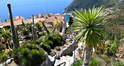 VILLA SOLARIS Independent studio in villa with pool