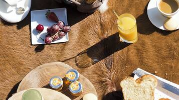 Daily continental breakfast for a fee