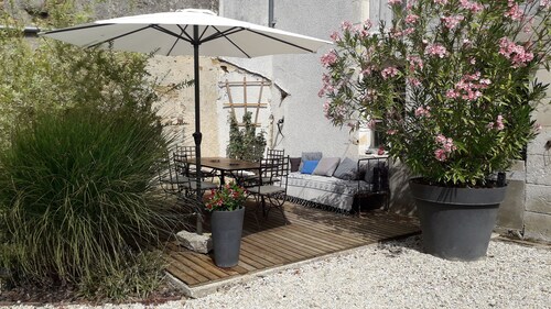 Large 3-star Burgundy house near Auxerre. <br>  