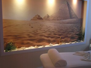 Couples treatment room(s), sauna, hot tub, body treatments, hydrotherapy - Ferienwohnung am Rathaus & SPA (Tangermünde)