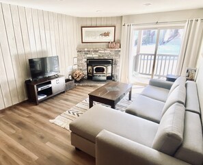 Smart TV, fireplace, DVD player, foosball