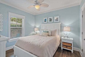 5 bedrooms, iron/ironing board, free WiFi, bed sheets