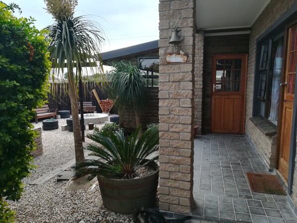 Basic Chalet | Terrace/patio