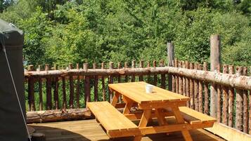 Nomad Yurt | Terraza o patio