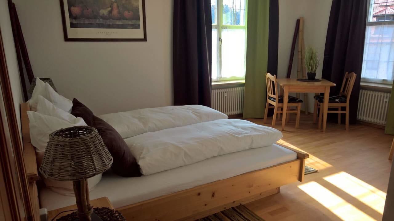 Sábanas de algodón egipcio, ropa de cama de alta calidad y escritorio 