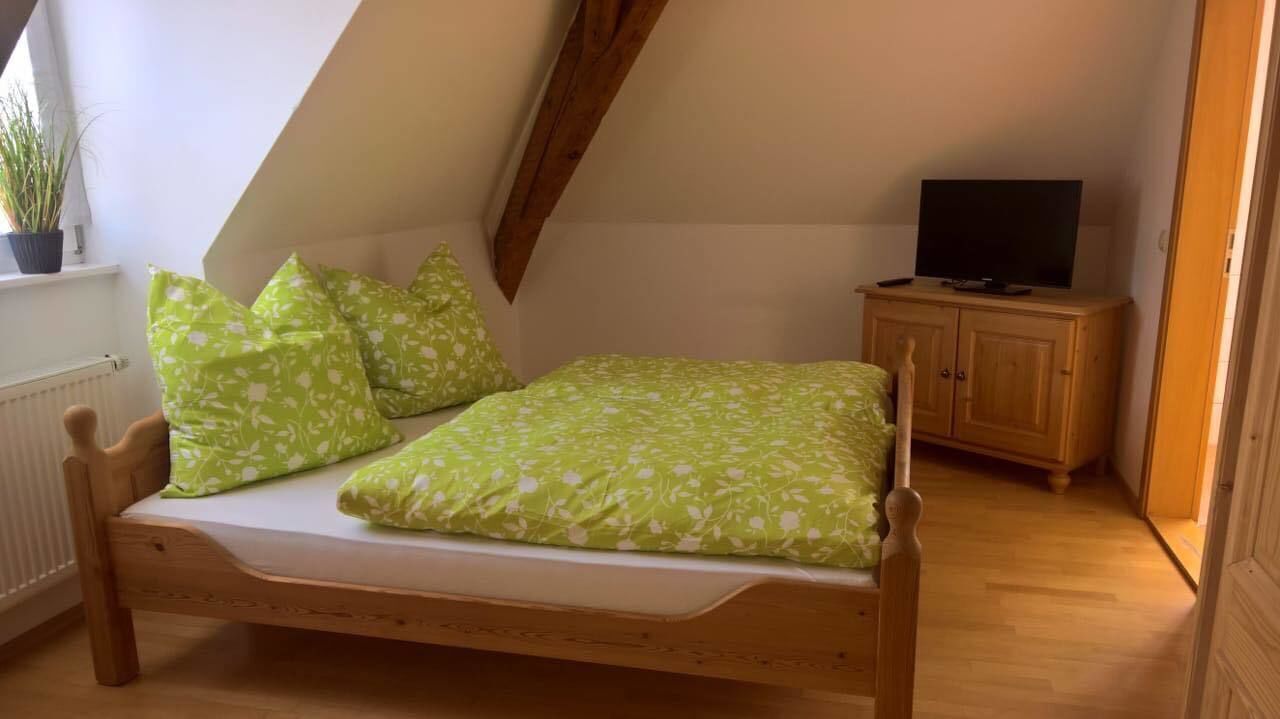 Sábanas de algodón egipcio, ropa de cama de alta calidad y escritorio 